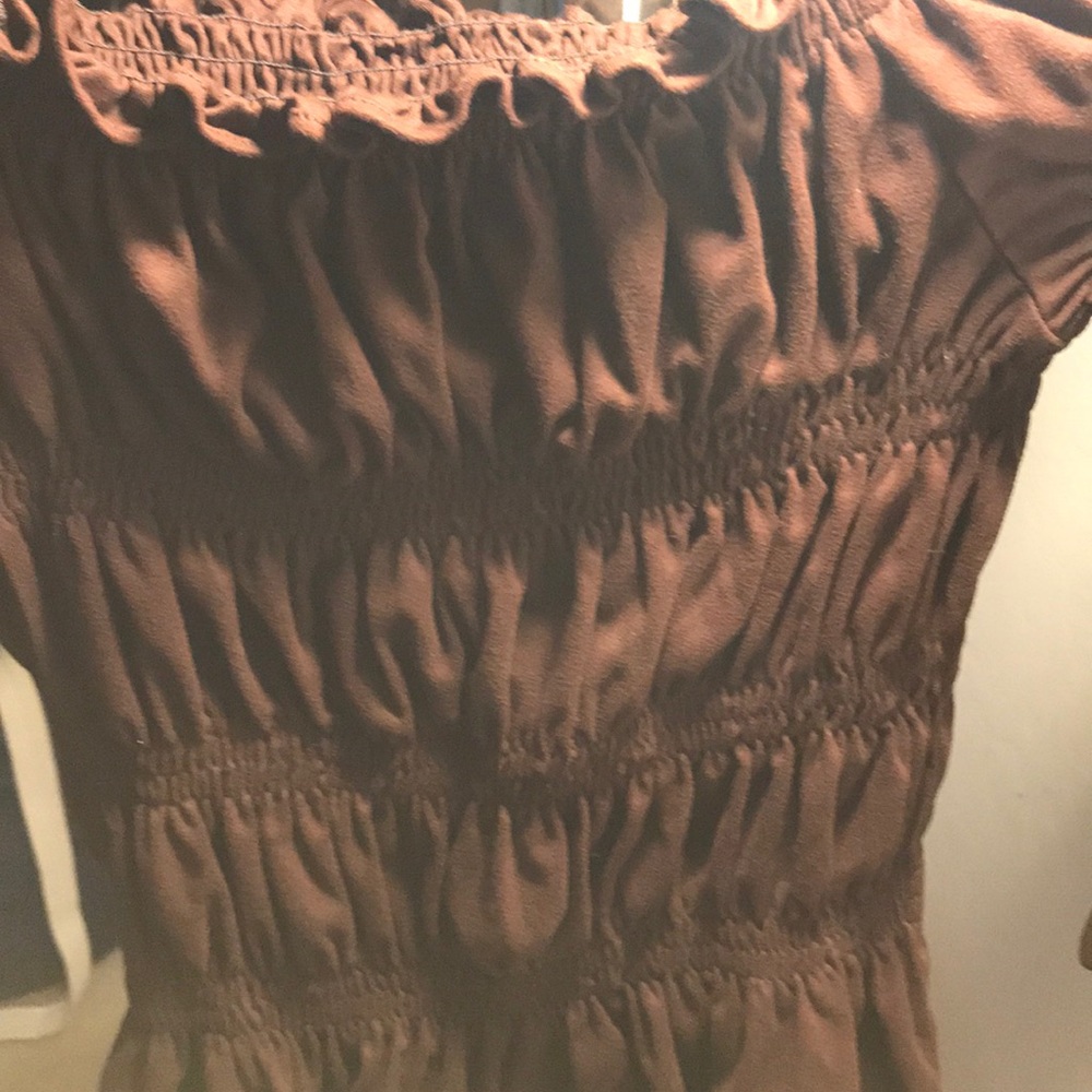 Bebe Brown Ruffles Top - Picture 2 of 3